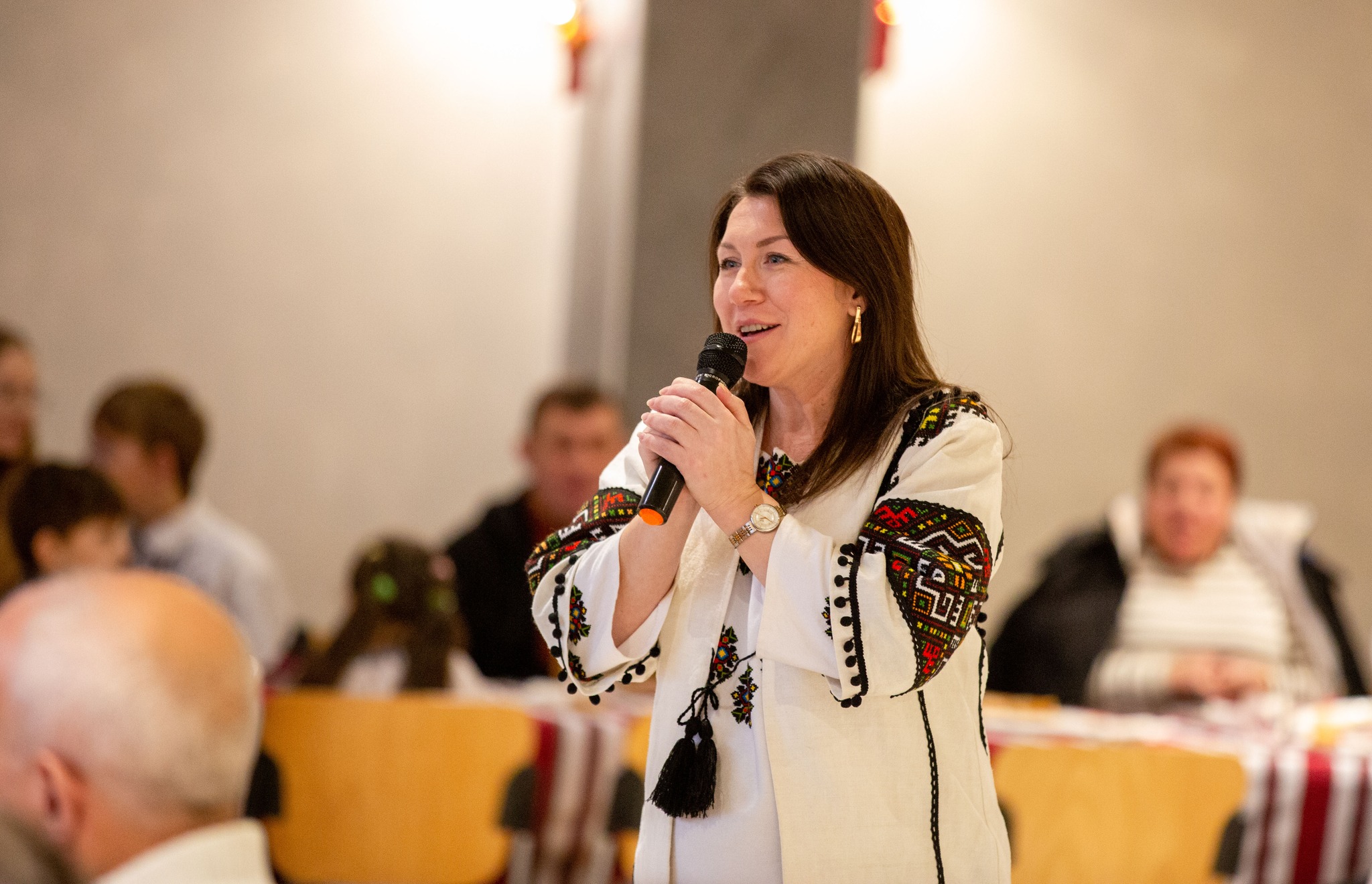 Свята вечеря для дітей-сиріт та вихованців прийомних сімей відбулася в Івано-Франківську 3 603885798 1463684558661129 5173320864868837190 n