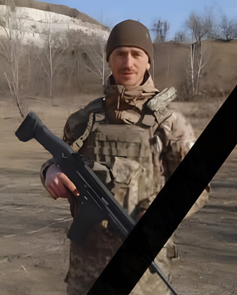 Загинув боєць з Тлумаччини Віталій Ільчишин (ФОТО) 2 604829150 1274615774697371 5747144491652958673 n