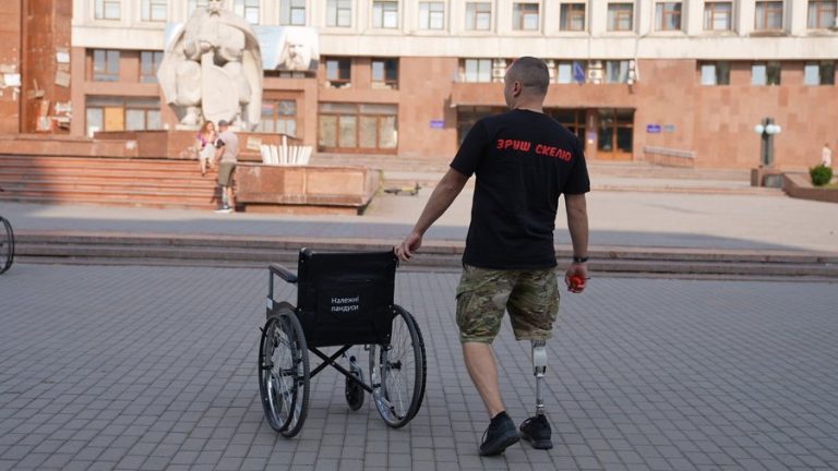 У Франківську з нового року планують зробити мінімум три вулиці безбар'єрними