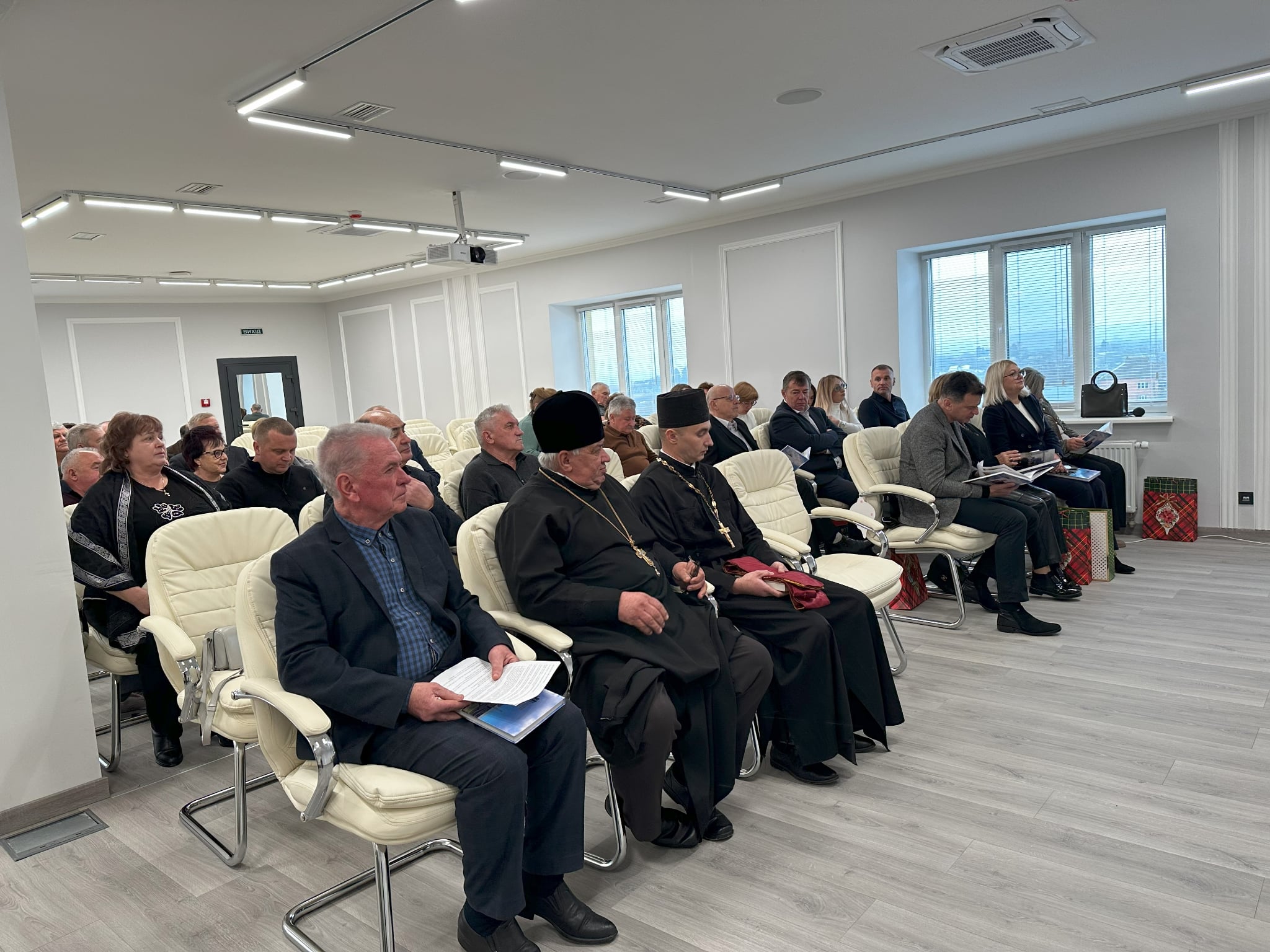 “Вільхівці – 2025”: викладена на папері та писана мозолями історія агропідприємства і села (ФОТО) 2 6bd64bc5 7bd0 46c8 ae41 5203a59d499d