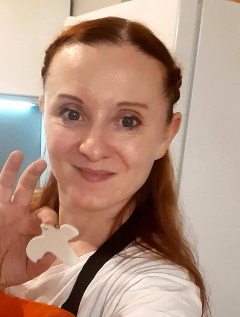 8eb46398 f221 4711 8d00 9482dda5b376