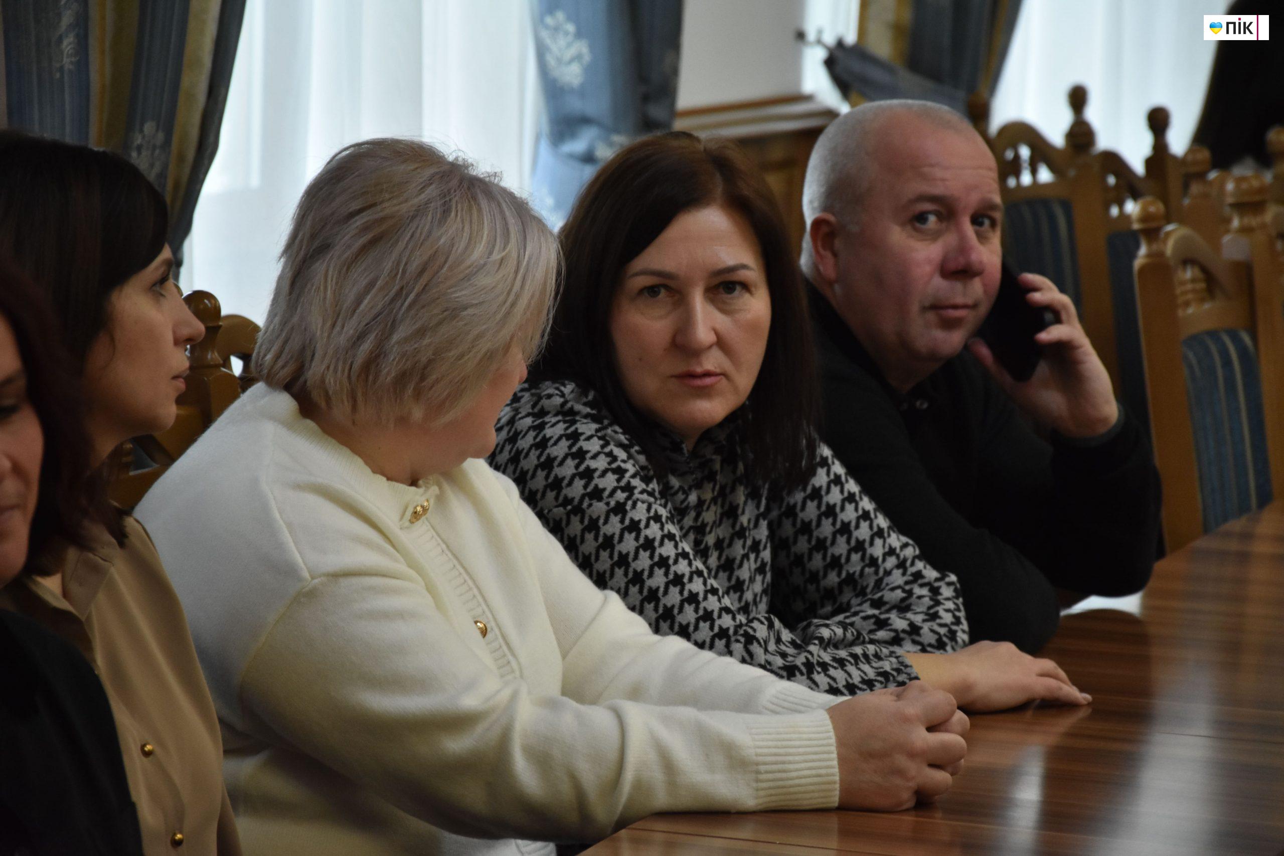 Івано-Франківський обласний центр зайнятості відзначає 35 років (ФОТОРЕПОРТАЖ) 43 DSC 0487 scaled