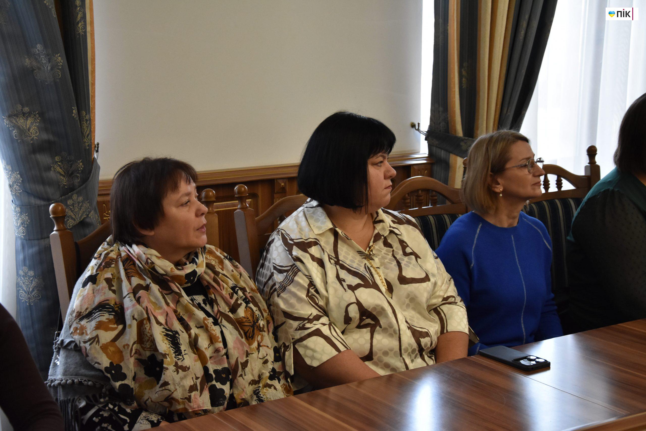 Івано-Франківський обласний центр зайнятості відзначає 35 років (ФОТОРЕПОРТАЖ) 51 DSC 0523 scaled