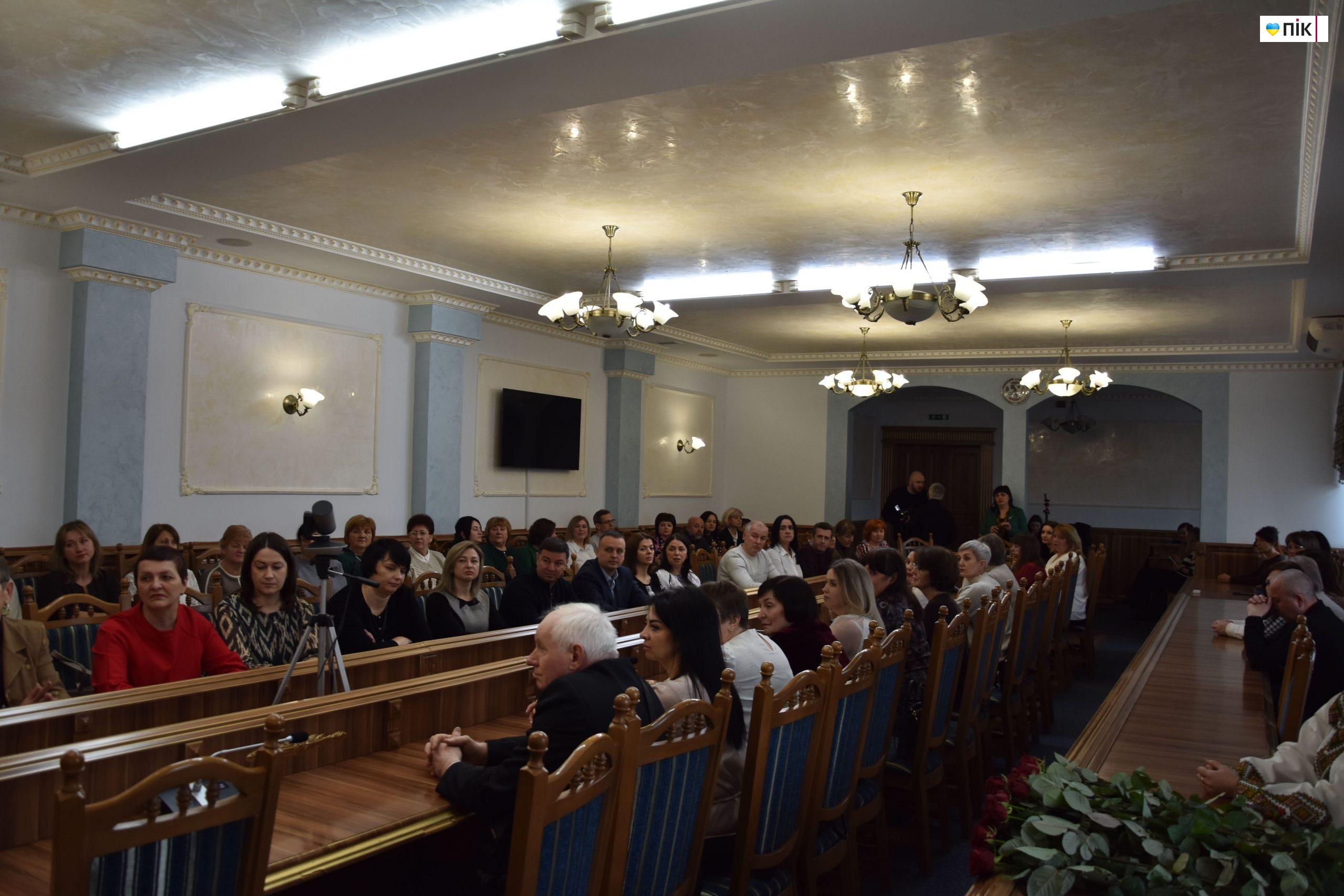 Івано-Франківський обласний центр зайнятості відзначає 35 років (ФОТОРЕПОРТАЖ) 69 DSC 0558 1 scaled