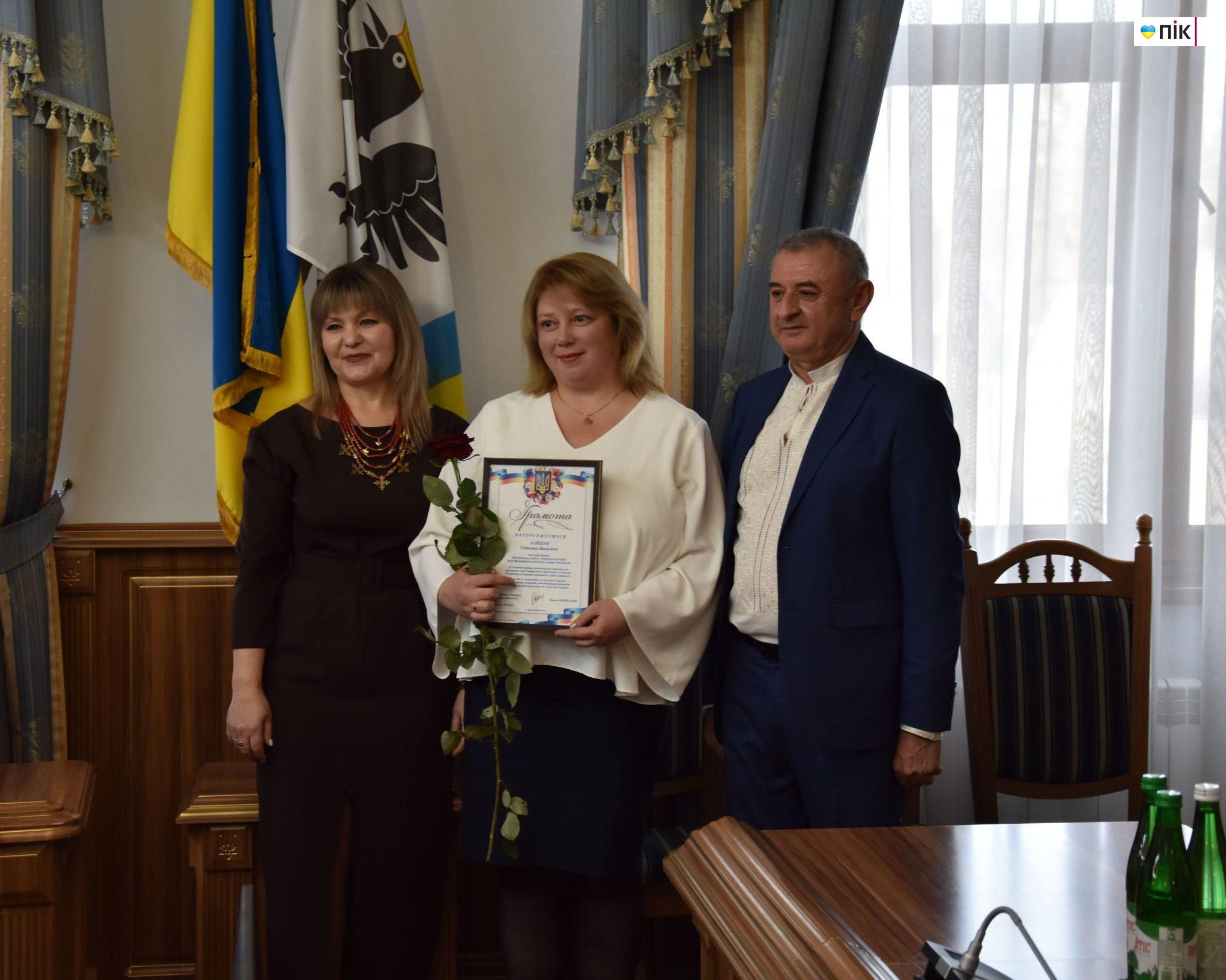 Івано-Франківський обласний центр зайнятості відзначає 35 років (ФОТОРЕПОРТАЖ) 32 DSC 0640 scaled e1765977247620