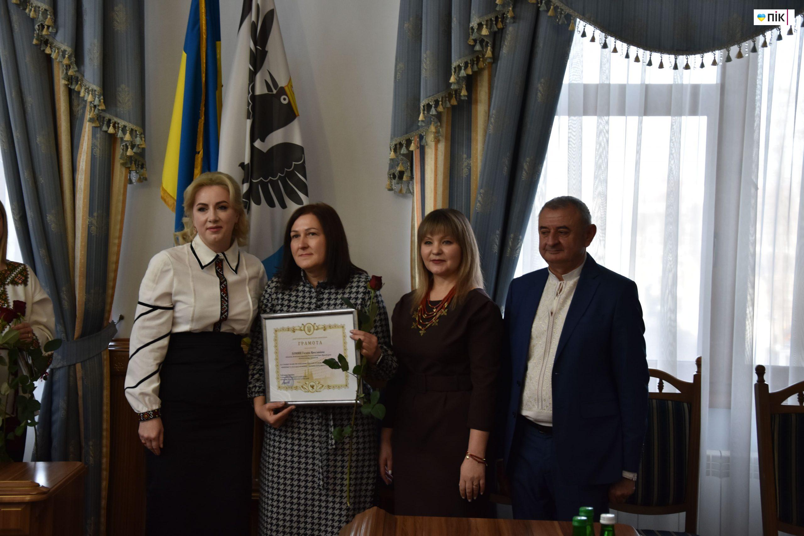 Івано-Франківський обласний центр зайнятості відзначає 35 років (ФОТОРЕПОРТАЖ) 12 DSC 0722 scaled