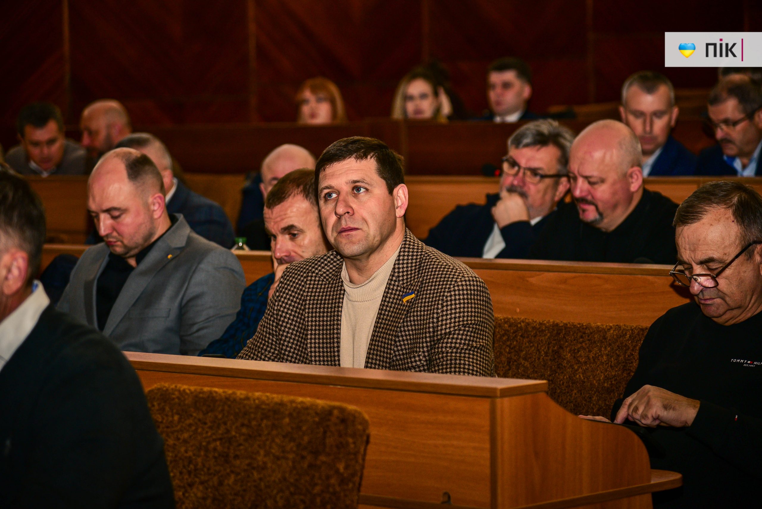 У Франківську відбулася 45-та сесія облради: що цікавого розглянули депутати (ФОТОРЕПОРТАЖ) 72 DSC 6275 scaled