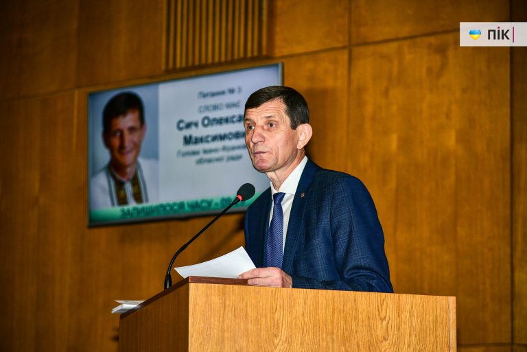 "Дякую кожному депутату": Олександр Сич прозвітував про рік роботи (ФОТО) 17 DSC 6446