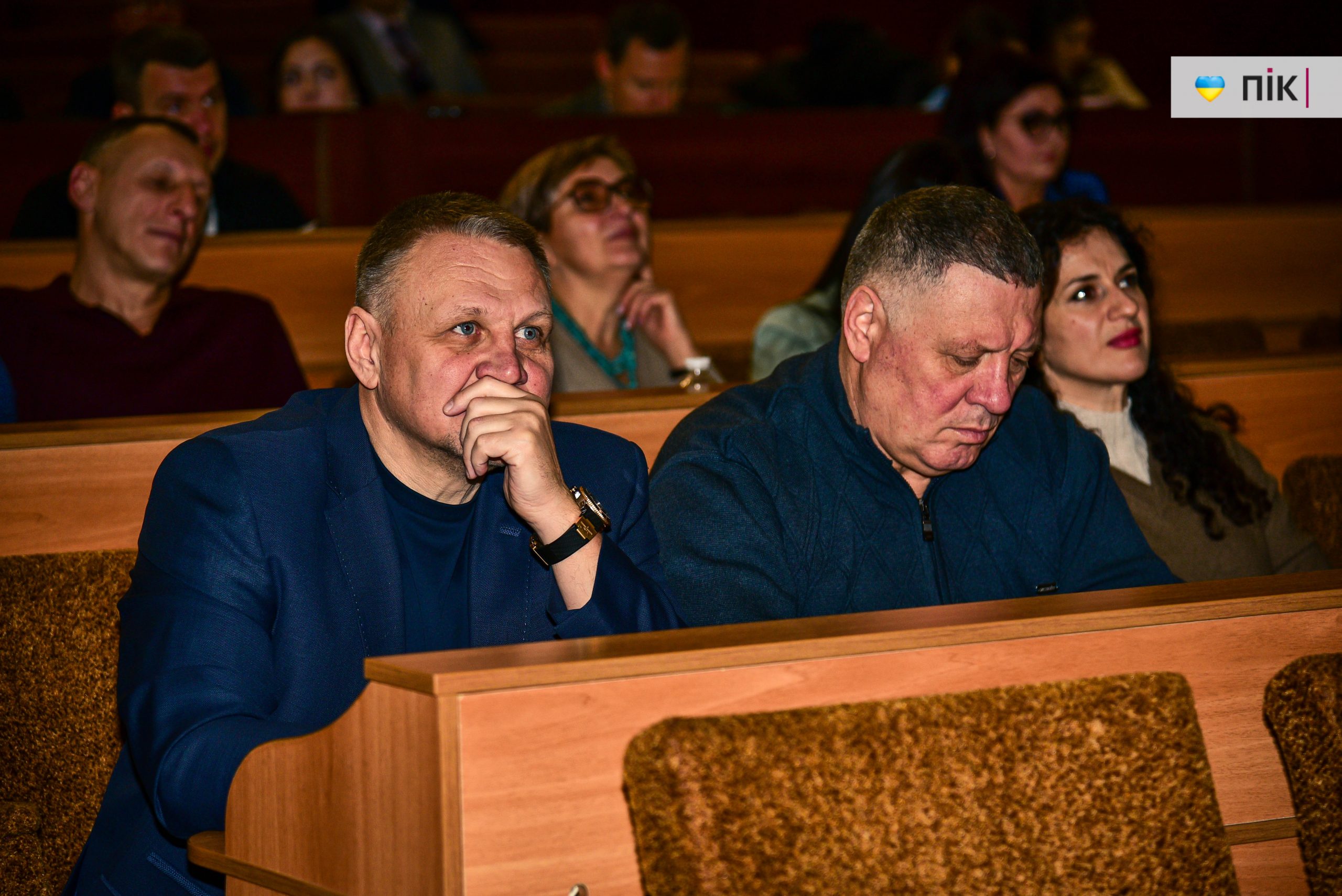 У Франківську відбулася 45-та сесія облради: що цікавого розглянули депутати (ФОТОРЕПОРТАЖ) 45 DSC 6457 scaled