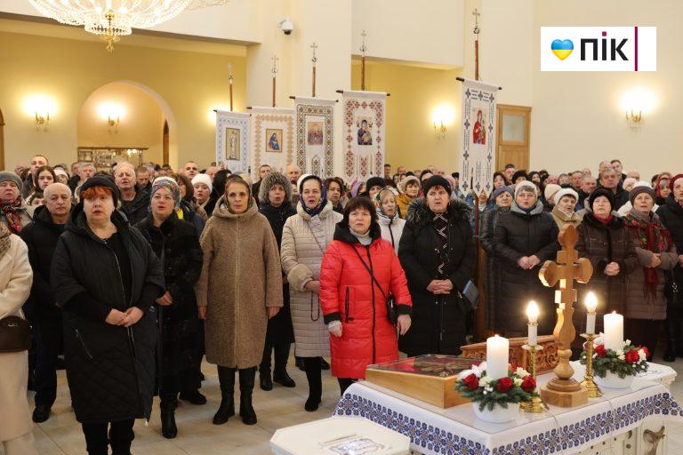 Люди Прикарпаття: Різдво Христове в Івано-Франківську (ФОТО) 9 G71A0001 resize