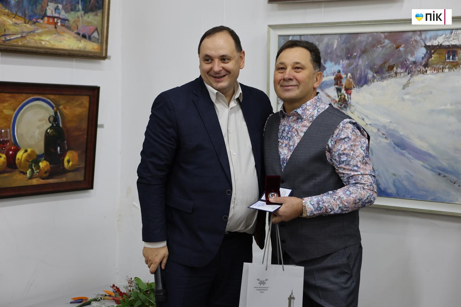 Люди Прикарпаття: на виставці Богдана Кузіва "Мелодія живопису" (ФОТО) 15 G71A0046 resize