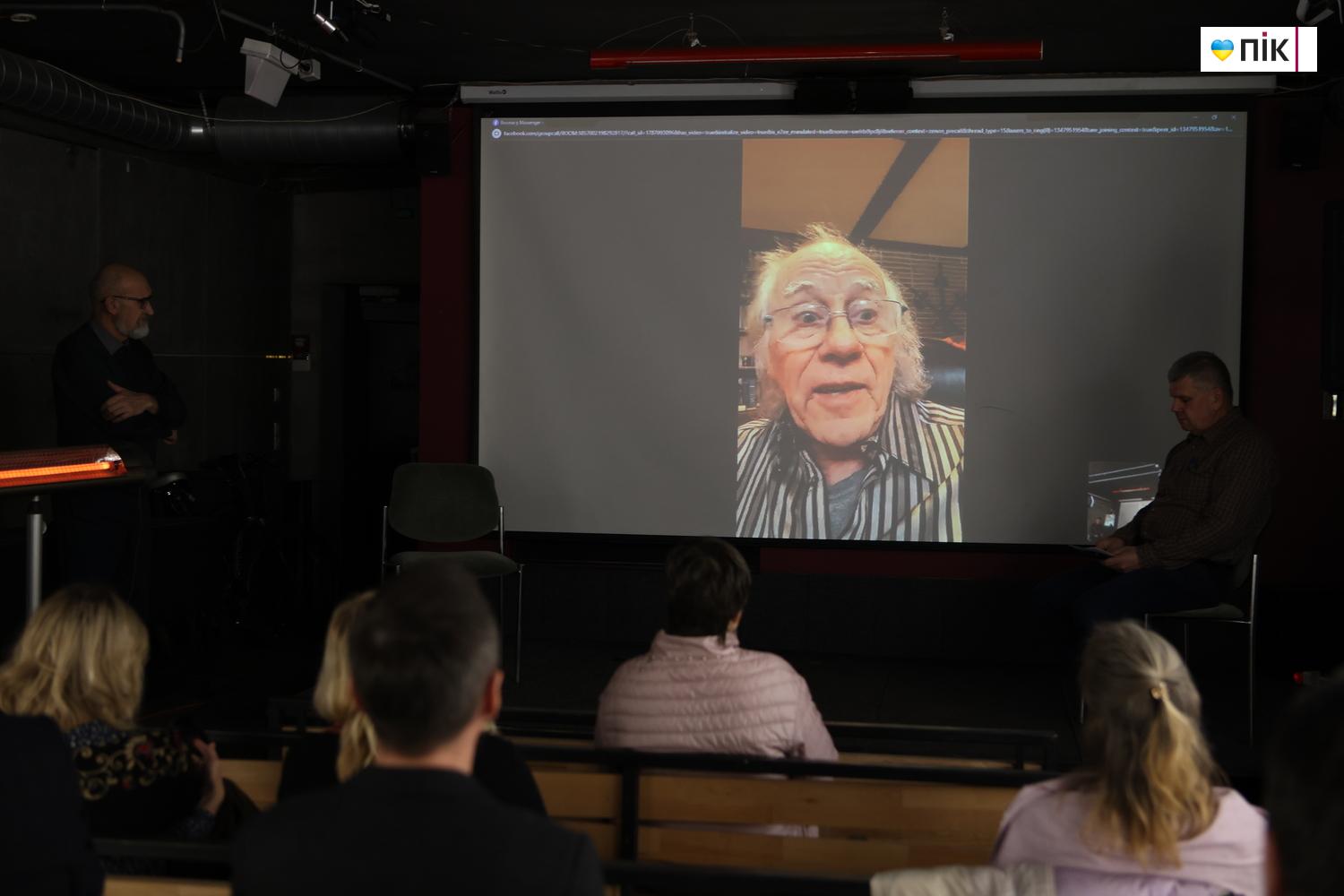 Люди Прикарпаття: на вечорі пам’яті Олега Лишеги в Івано-Франківську (ФОТО) 36 G71A2970 resize