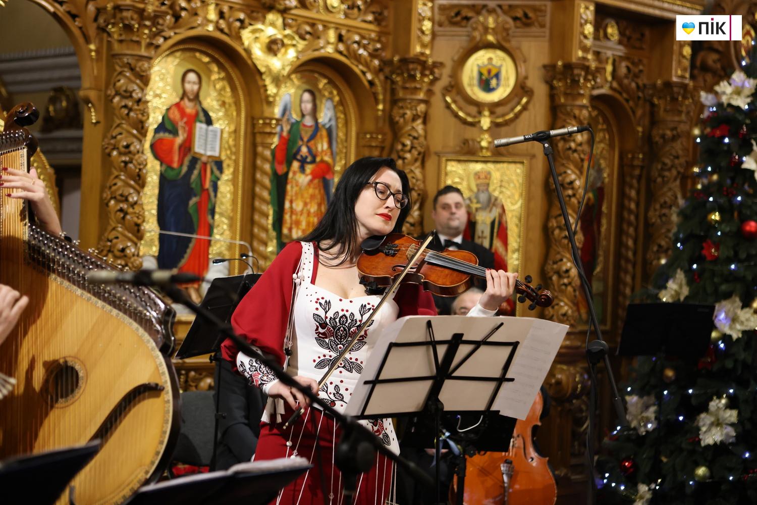 Люди Прикарпаття: на відкритті фестивалю "Коляда на Майзлях" (ФОТО) 4 G71A4960 resize