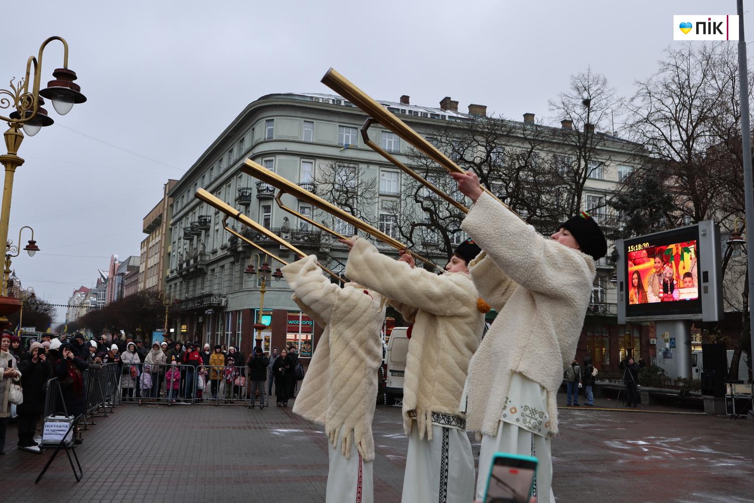 Люди Прикарпаття: на відкритті фестивалю "Коляда на Майзлях" (ФОТО) 21 G71A7415 resize