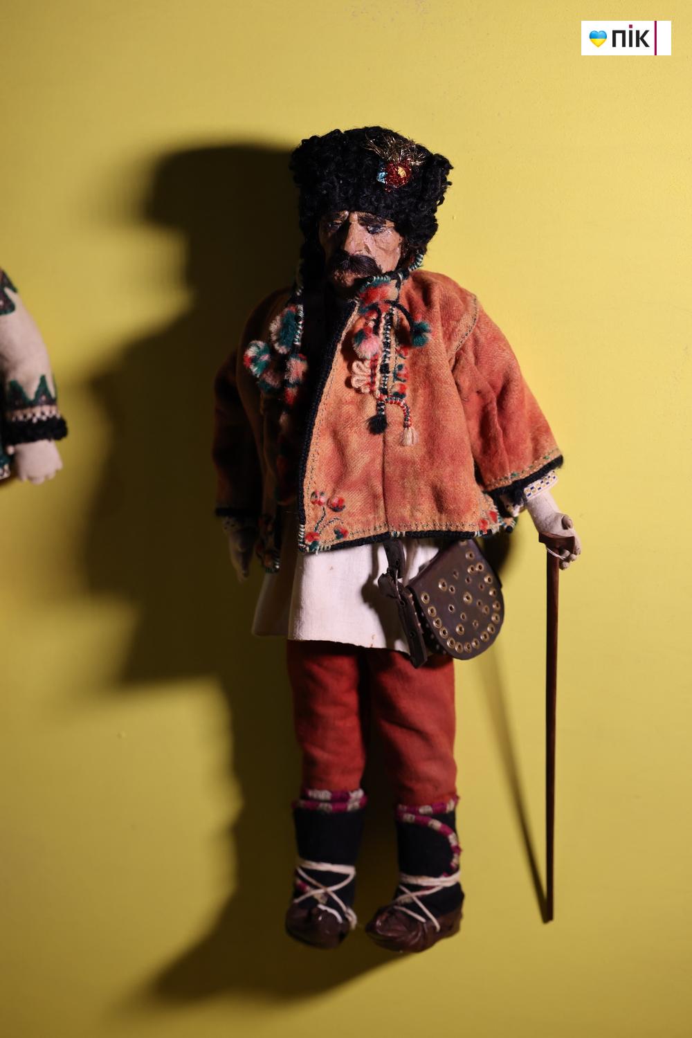 "Сакральне сучасне": у Франківську відкрили експозицію відреставрованих музейних раритетів (ФОТО) 6 G71A8847 novyj razmer