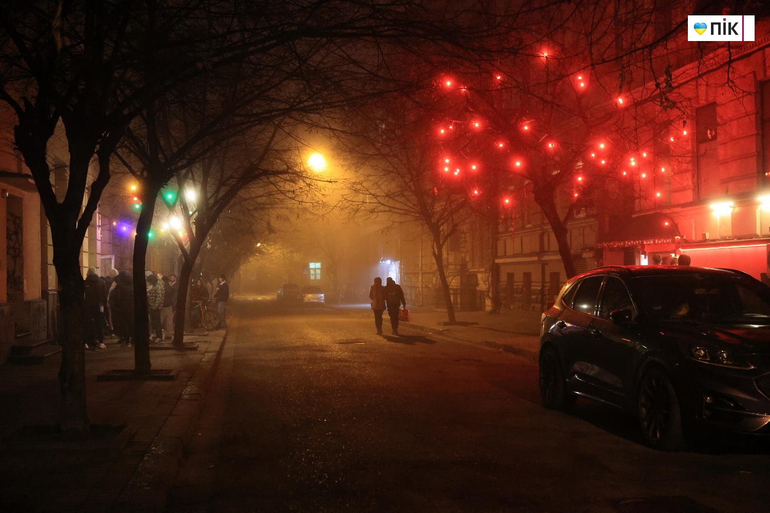 Святкові вогні та декорації: як Івано-Франківськ прикрасили до свят (ФОТО) 12 G71A9090 resize