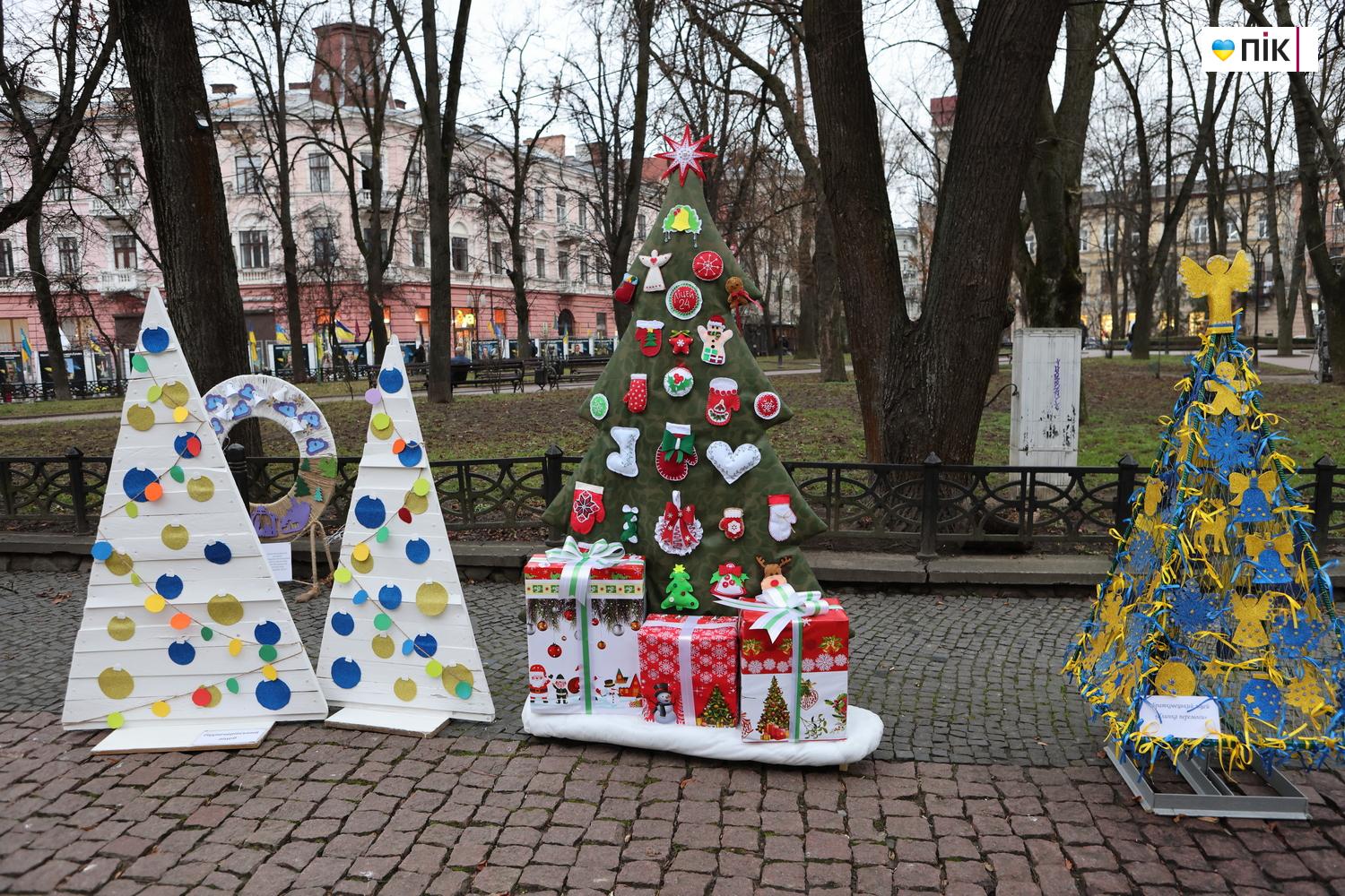 Святкові вогні та декорації: як Івано-Франківськ прикрасили до свят (ФОТО) 18 G71A9655 resize