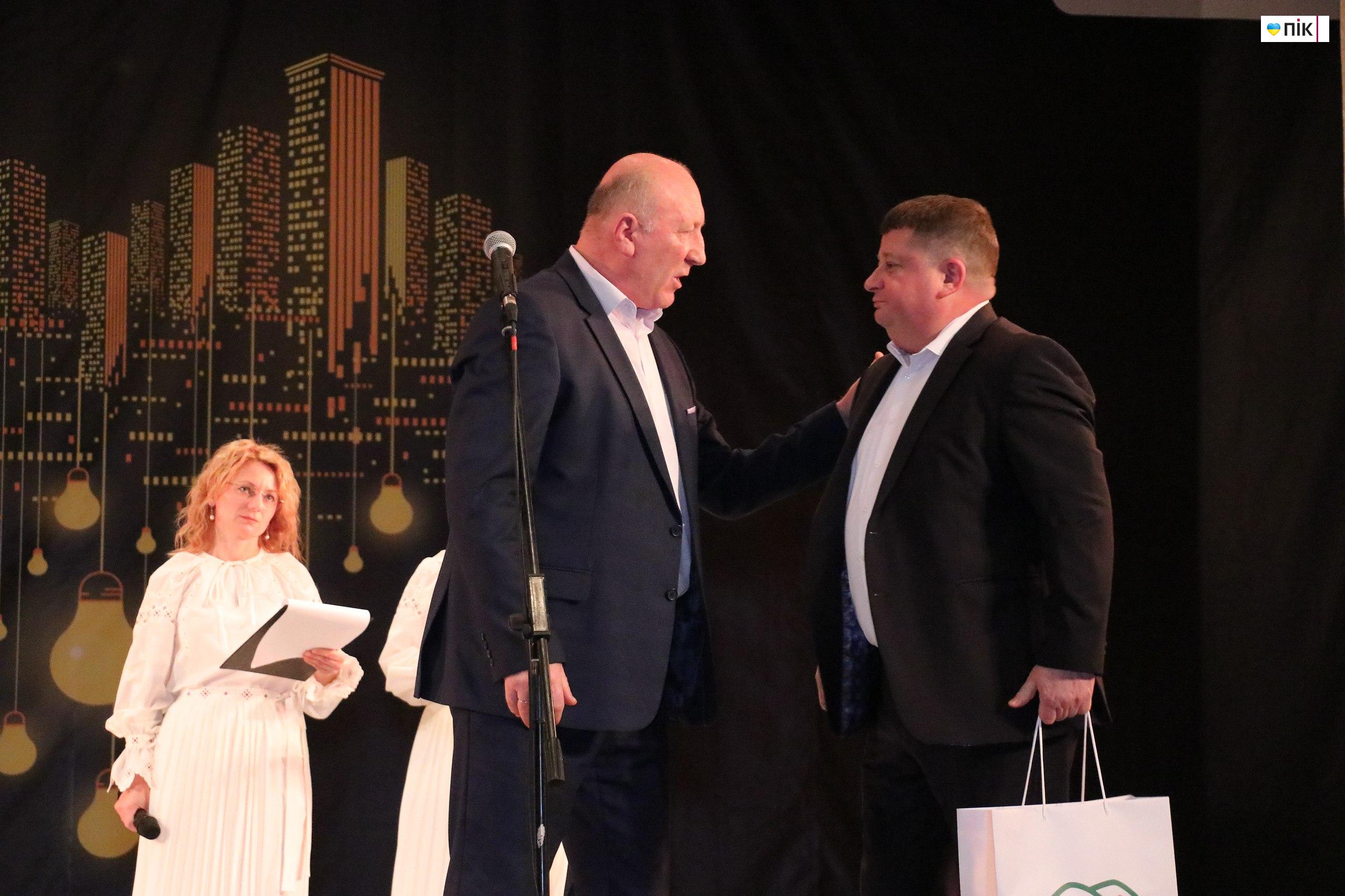 У Бурштині відзначили День енергетика (ФОТОРЕПОРТАЖ) 16 IMG 20251222 200104 379