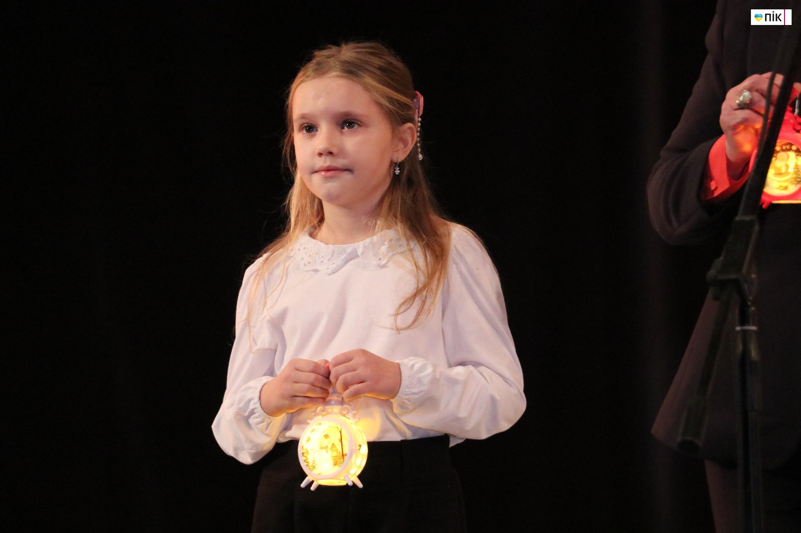 У Бурштині відзначили День енергетика (ФОТОРЕПОРТАЖ) 20 IMG 20251222 200113 220