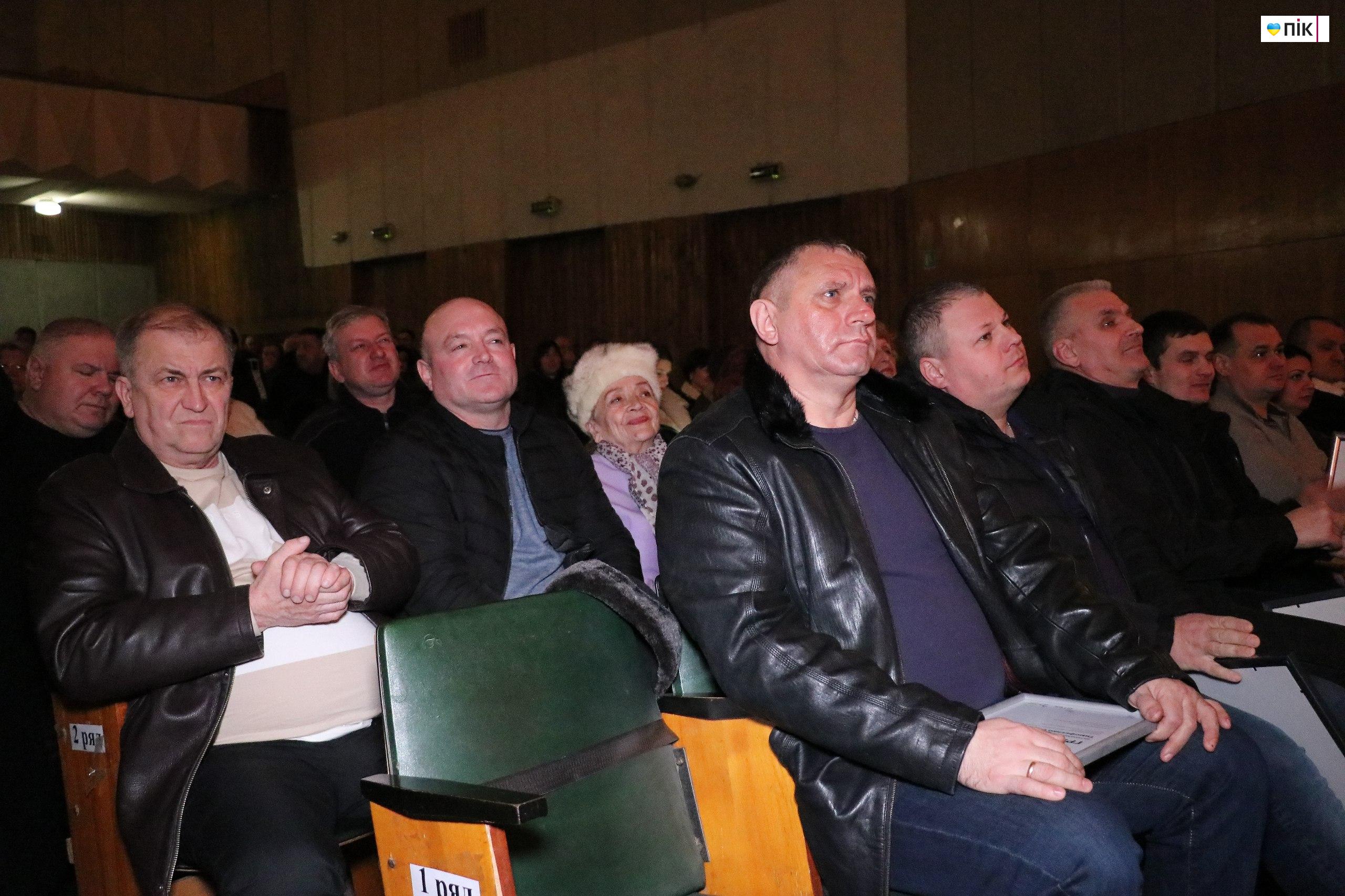 У Бурштині відзначили День енергетика (ФОТОРЕПОРТАЖ) 29 IMG 20251222 200123 557