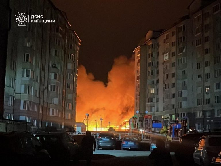 Ворог атакує Київщину дронами та ракетами: поранені троє людей 4 photo 2025 12 06 07 58 39