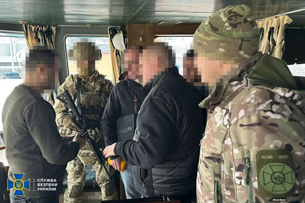 СБУ арештувала судно тіньового флоту рф у порту Одеси (ФОТО) 2 photo 2025 12 10 11 51 30