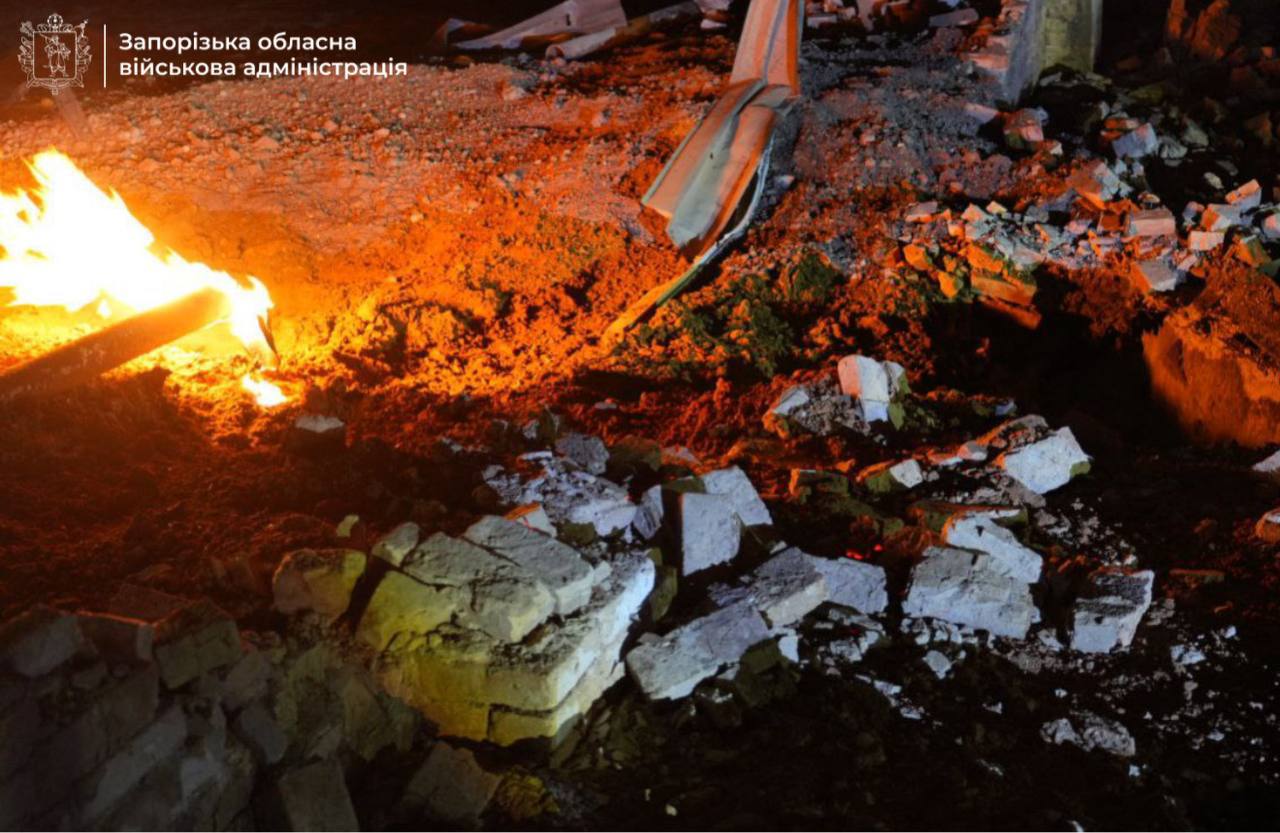 Росія атакувала Україну балістикою та дронами: вибухи лунали в Одесі, Харкові та Запоріжжі 2 photo 2025 12 30 06 19 18