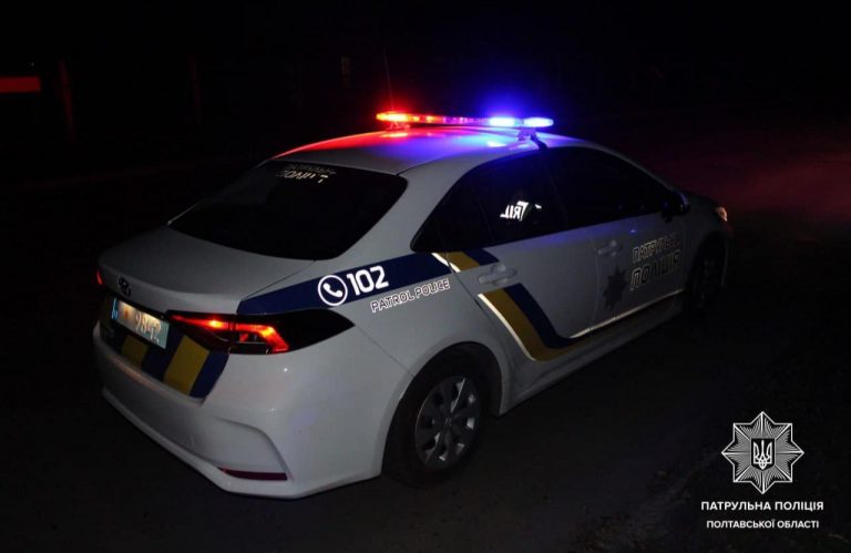 Нетверезий і без прав: у Франківську водій Mazda порушував ПДР 4 police