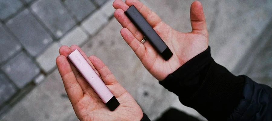 Як обрати недорогий подарунок на Новий рік хлопцю, який курить 1 real f7f4b89b 1384 48c5 8668 9a8c09150ad9