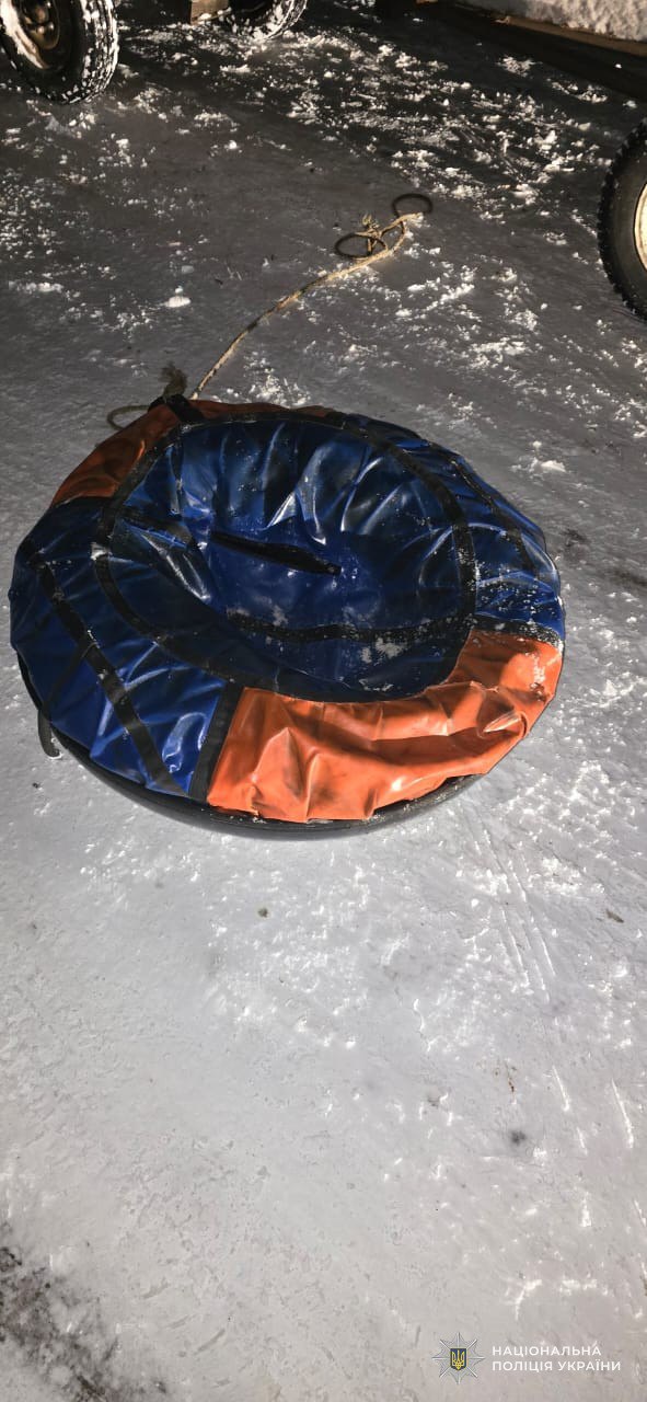 На Львівщині травмувався хлопець, який катався на тюбінгу, причепленому до воза (ФОТО) 2 607592389 1303697878468647 6901822503586467036 n