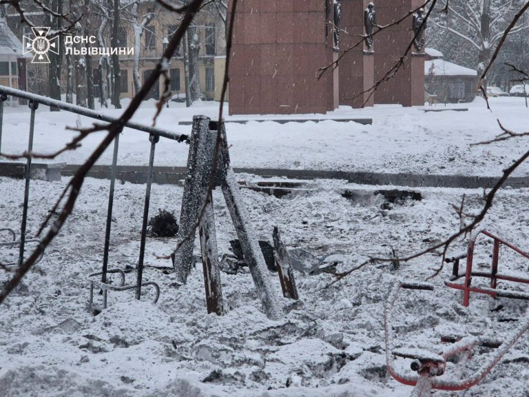 Подробиці ворожого удару по центру Львова (ВІДЕО) 5 614602581 1321807979987088 6167584369313206495 n