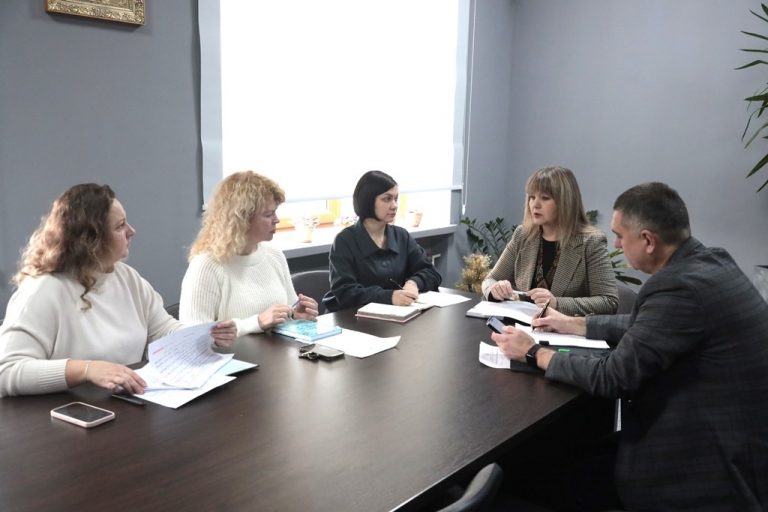 На Прикарпатті шукають нові рішення для підтримки переселенців 4 На Прикарпатті шукають нові рішення для підтримки переселенців