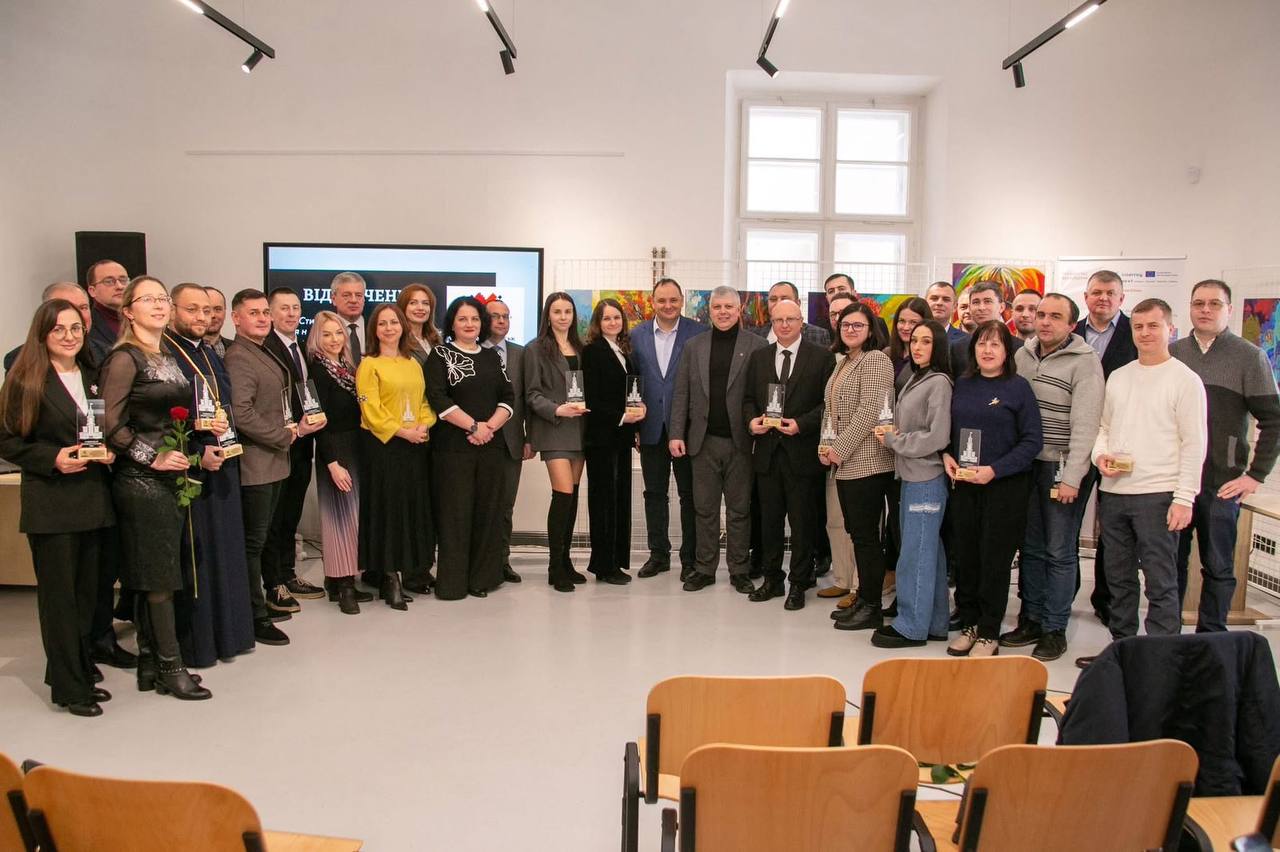 Науковці ІФНТУНГ серед стипендіатів міського голови Івано-Франківська 1 616825889 1391417159694346 484593020725414563 n