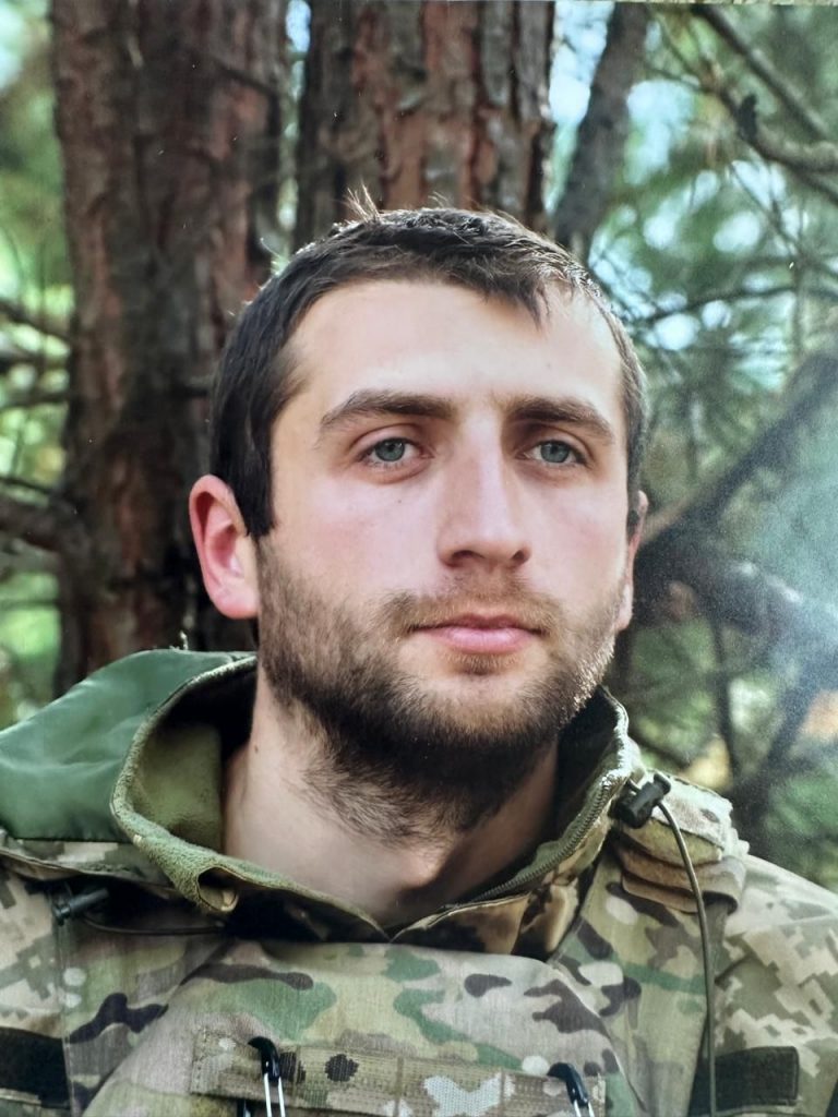 Стало відомо про загибель бійця з Прикарпаття, який вважався зниклим безвісти 1 618135923 1321160080055259 7404043830704935035 n