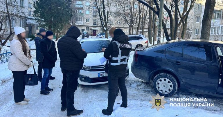 У Львові викрили нелегальний «офіс» з видачі водійських посвідчень (ФОТО) 2 618716050 1347553860735252 3016312032872347552 n