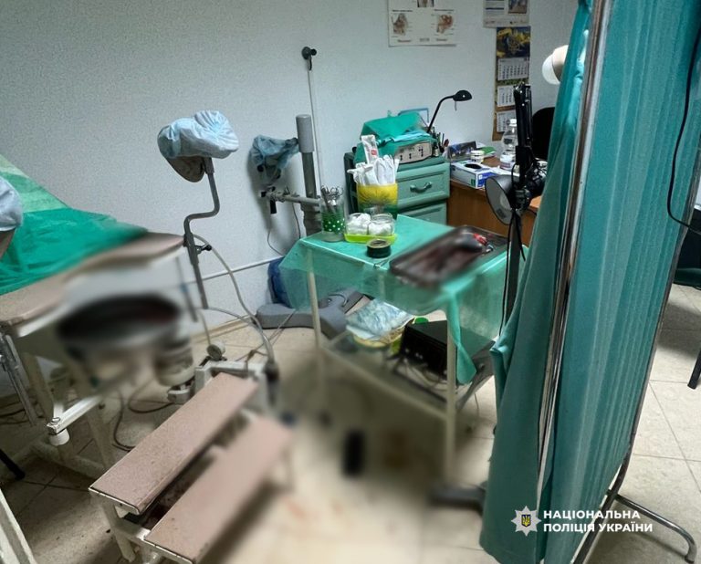 У Львові судитимуть медиків, які провели пацієнтці незаконний аборт (ФОТО) 6 623802284 1323980926440342 7707363274687417851 n