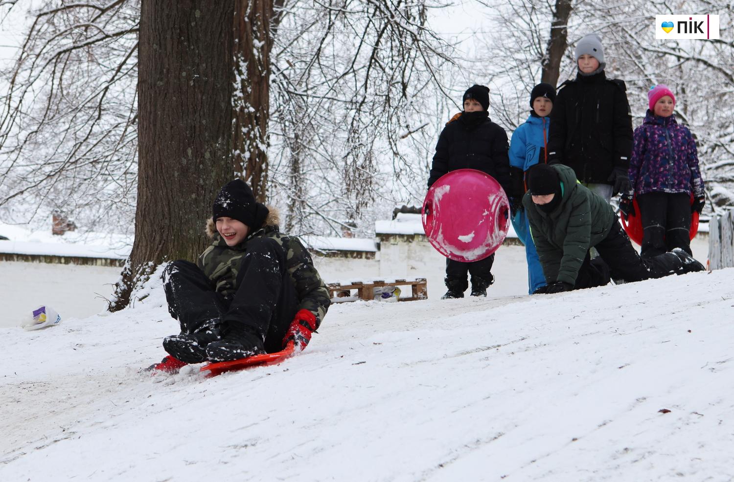 Люди Прикарпаття: зимові дитячі забави у Франківську (ФОТО) 21 G71A3147 resize