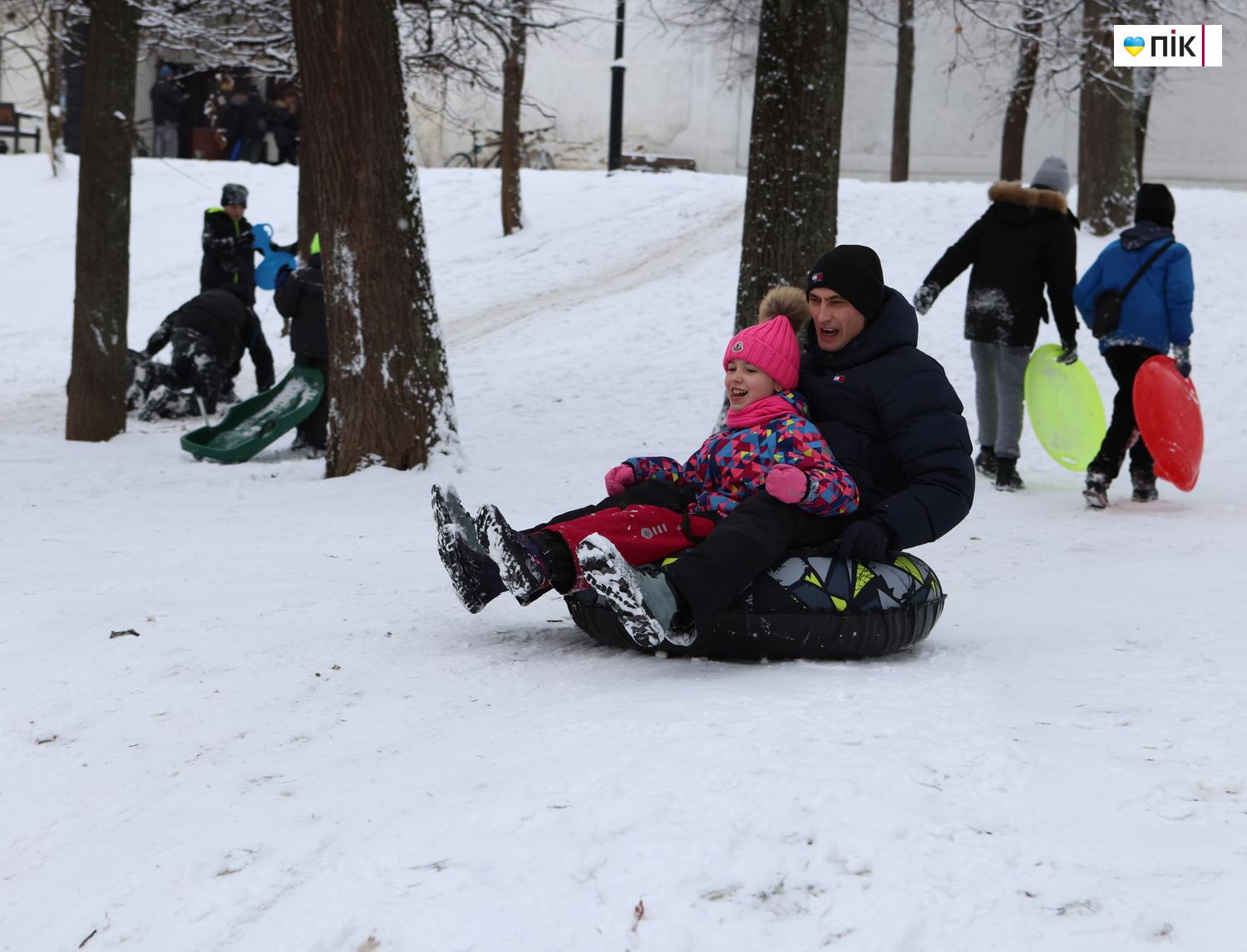 Люди Прикарпаття: зимові дитячі забави у Франківську (ФОТО) 35 G71A5133 resize