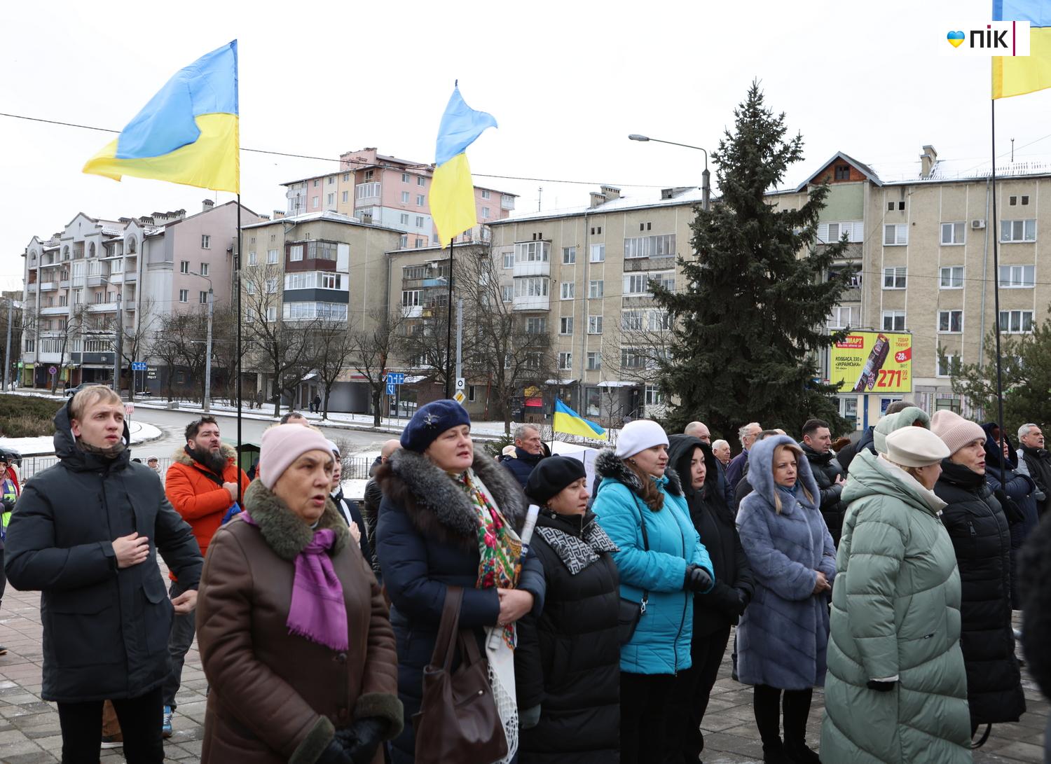 Люди Прикарпаття: вшанування пам’яті лідера ОУН Степана Бандери у Франківську (ФОТО) 4 G71A8374 resize