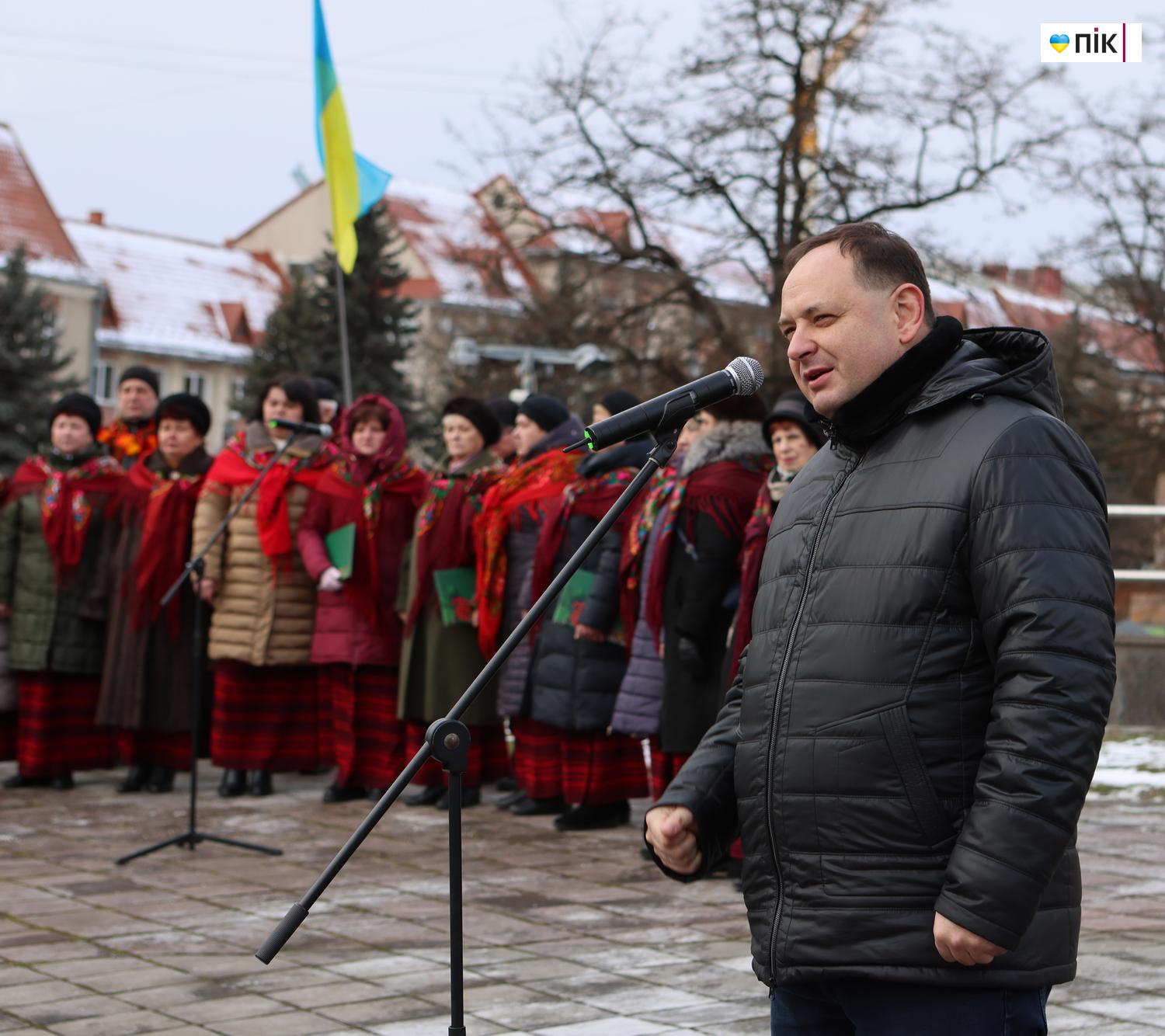 Люди Прикарпаття: вшанування пам’яті лідера ОУН Степана Бандери у Франківську (ФОТО) 18 G71A8907 resize