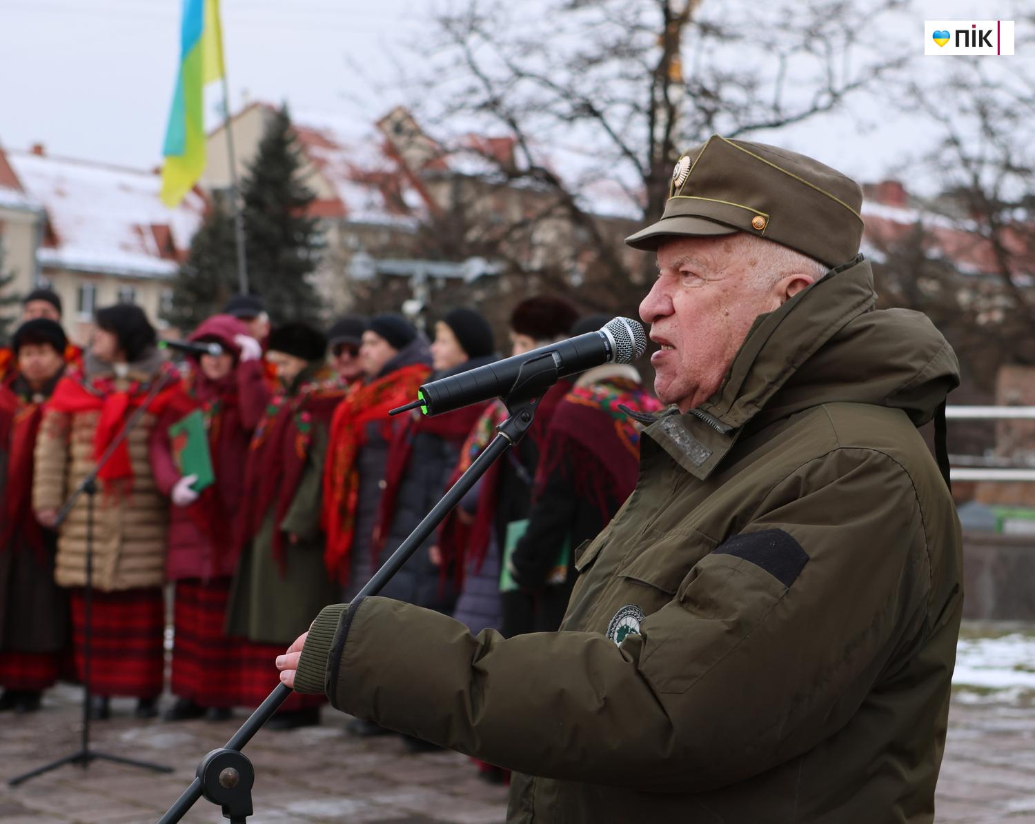 Люди Прикарпаття: вшанування пам’яті лідера ОУН Степана Бандери у Франківську (ФОТО) 23 G71A9148 resize