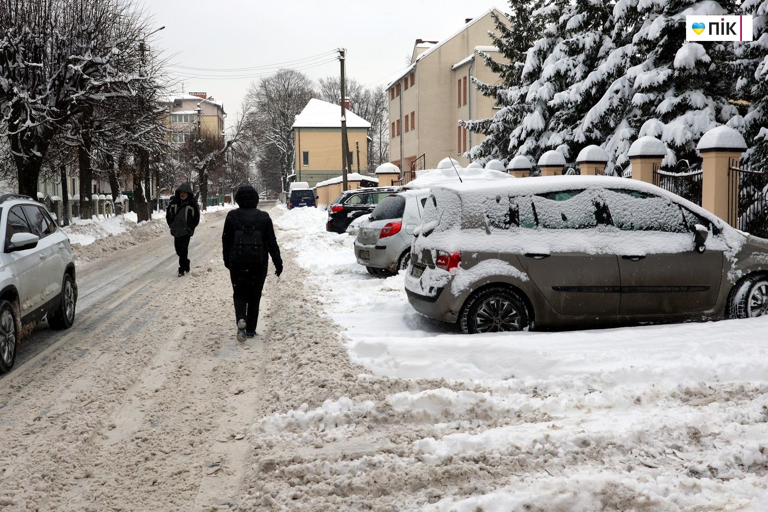 Як Івано-Франківськ засипало снігом (ФОТОРЕПОРТАЖ) 7 IMG 0009 resize