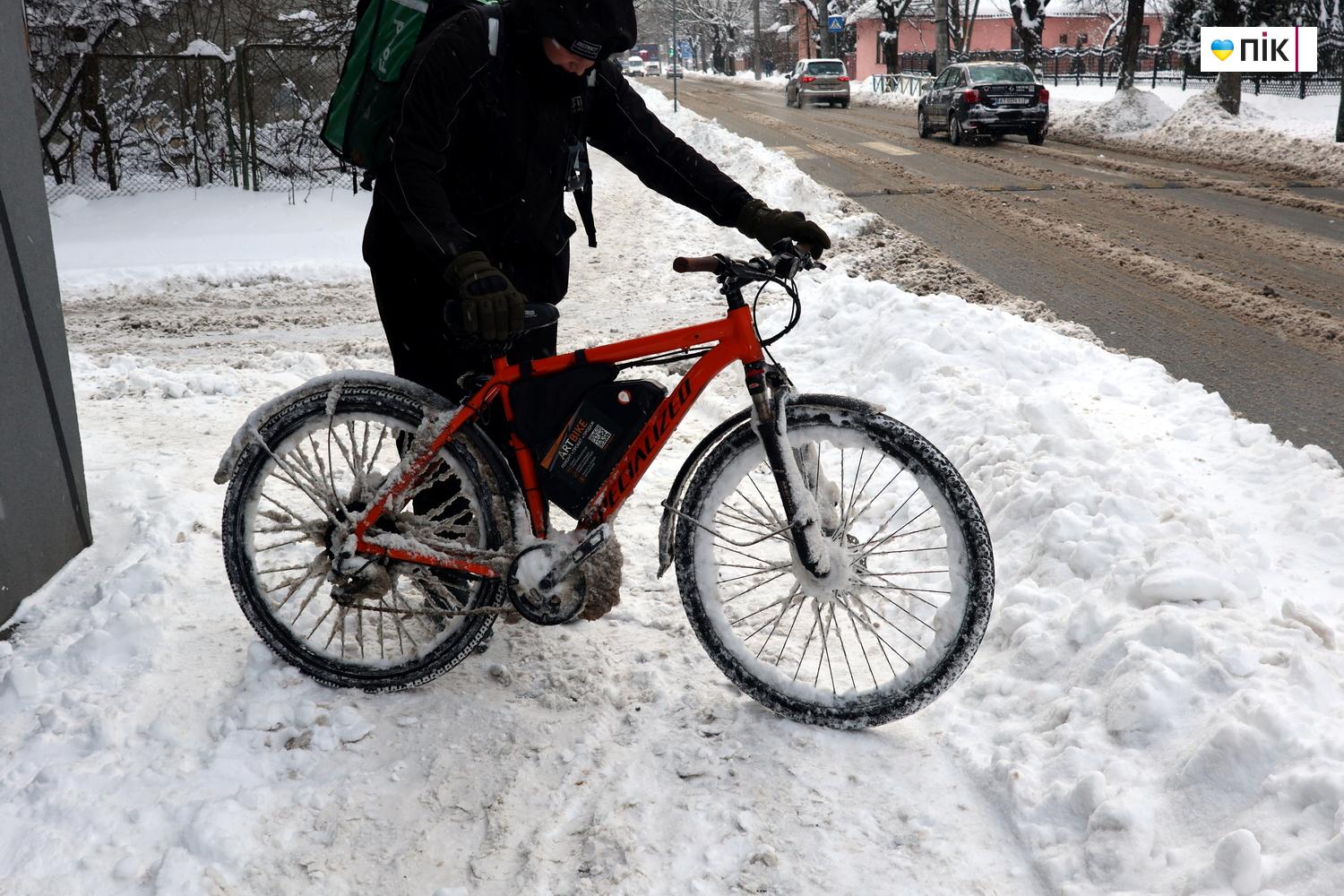 Як Івано-Франківськ засипало снігом (ФОТОРЕПОРТАЖ) 9 IMG 0011 resize