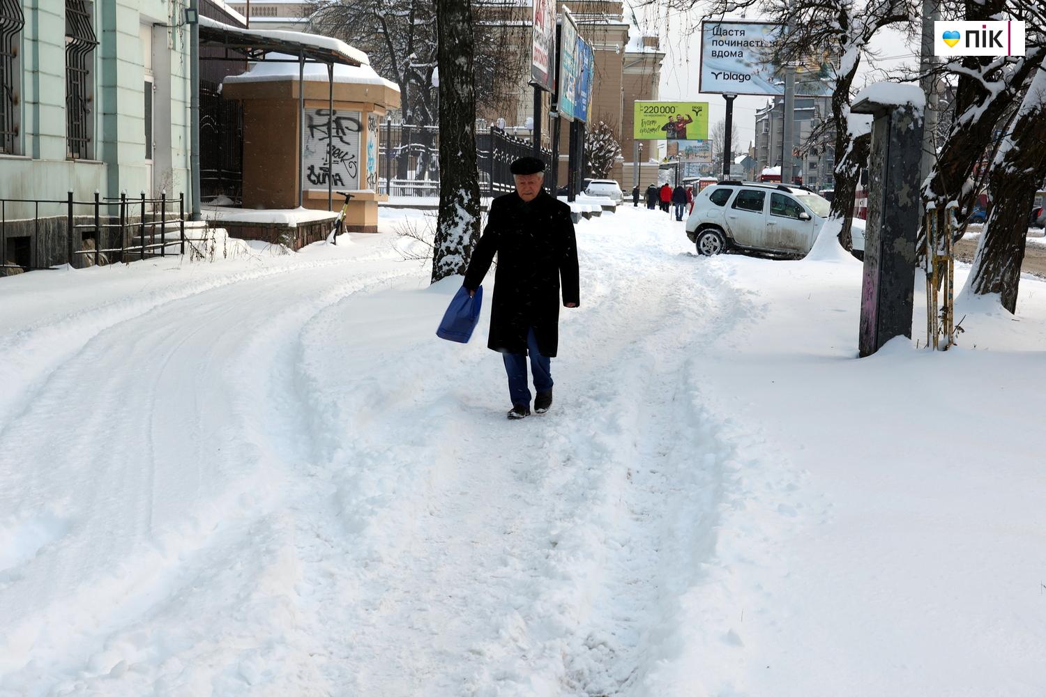 Як Івано-Франківськ засипало снігом (ФОТОРЕПОРТАЖ) 18 IMG 0021 resize