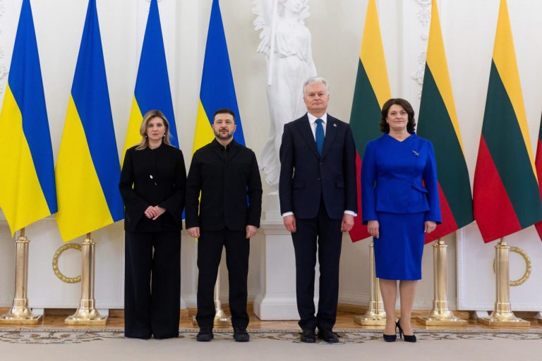 Президент України прибув до Литви 1 IMG 20260125 122326 759