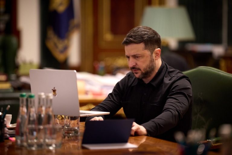 Зеленський заявив, що Рада може підтримати Федорова на посаду міністра оборони вже наступного тижня 1 ee34091b65bb4dfce003a85b5e9484ea 1768060387 extra large