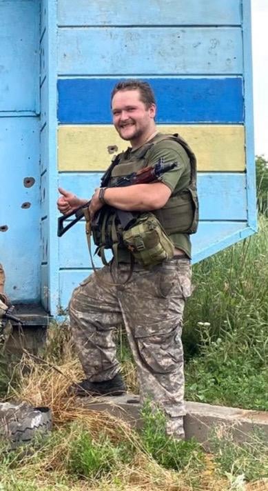 eee2eb32 1183 4139 b1fa b2d66675ccba