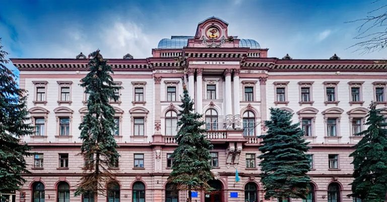 ІФНМУ перейшов на змішаний формат навчання 6 ifnmu 1200x0 105