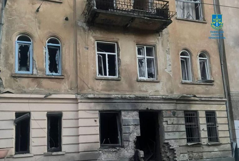 За рік Львів сім разів був під ворожими обстрілами: пошкоджені 170 будівель 7 mytr5