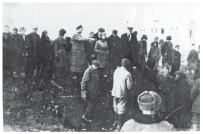 Пам'ять жертв Голокосту: скільки євреїв винищили у Станиславові? (ФОТО) 9 photo 2026 01 23 10 40 24 3